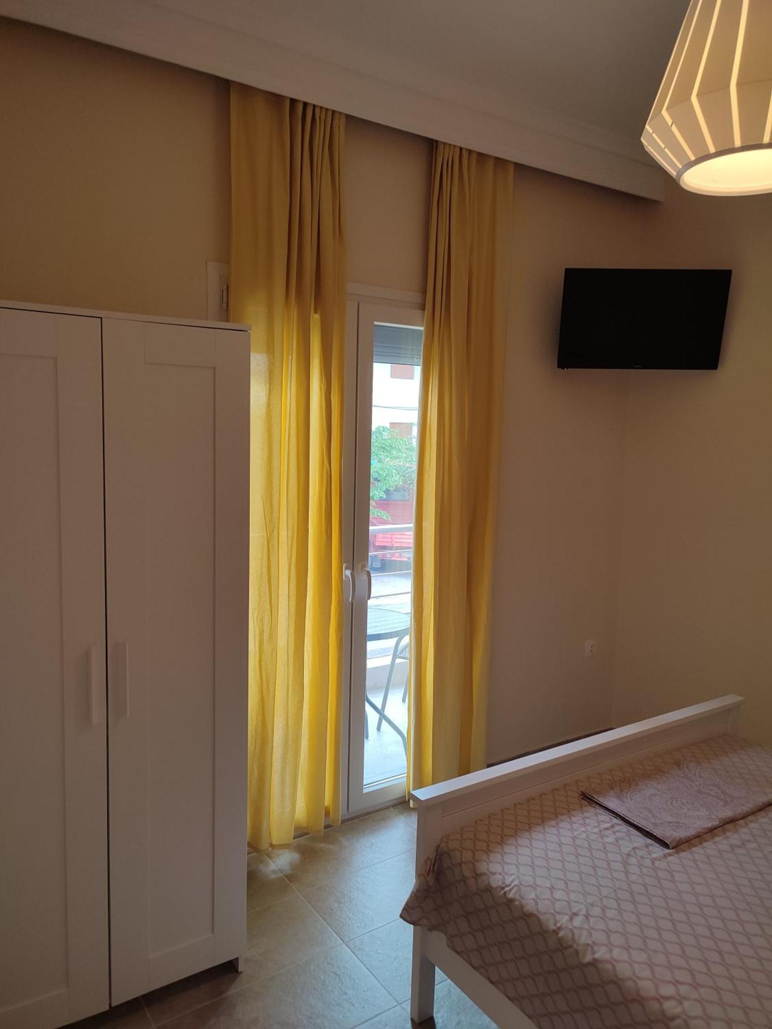 Estrella Rooms Nea Kallikrateia Δωμάτιο φωτογραφία
