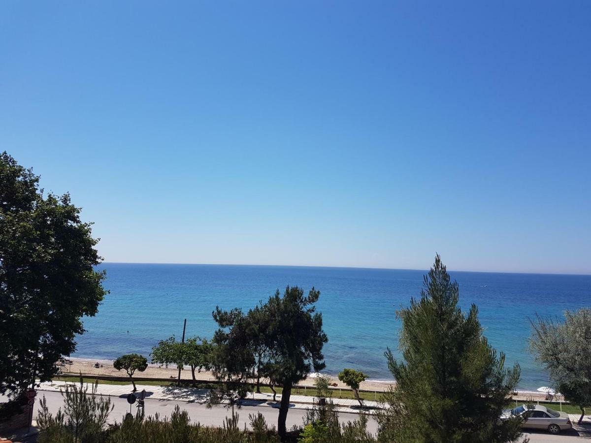 Estrella Rooms Nea Kallikrateia Εξωτερικό φωτογραφία